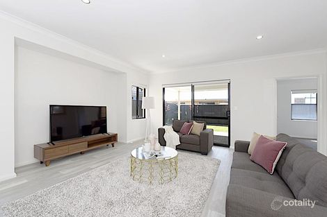 Property photo of 6 Latite Way Treeby WA 6164