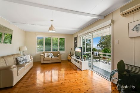 Property photo of 4 Macqueen Street Mount Lofty QLD 4350