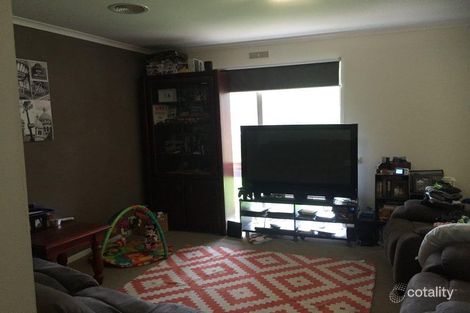Property photo of 16 Yellow Gum Way Thurgoona NSW 2640