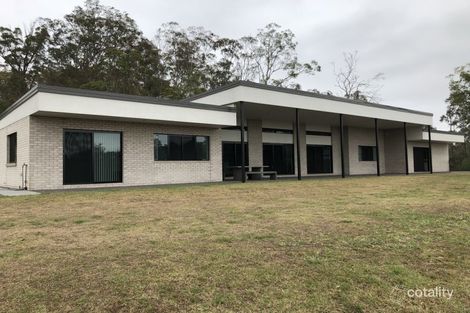 153 Dobson Rd, Clear Mountain, QLD 4500
