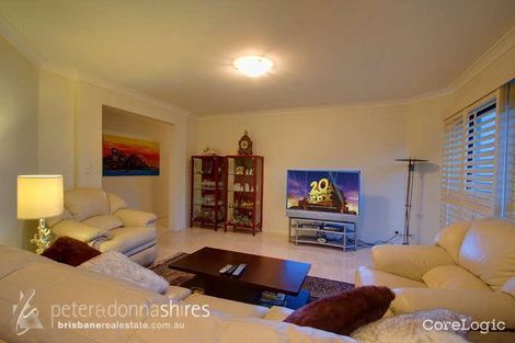 Property photo of 19 Central Avenue St Lucia QLD 4067