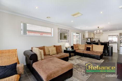 Property photo of 62 Hamish Drive Tarneit VIC 3029
