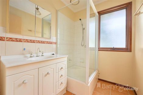 Property photo of 1/64 Chandler Road Noble Park VIC 3174