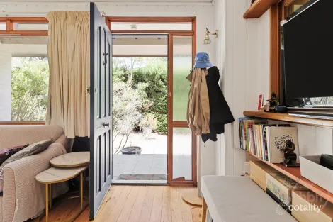 Property photo of 69 Majura Avenue Dickson ACT 2602