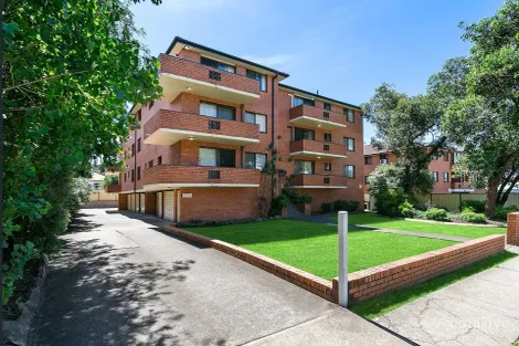 10/29-31 NEIL ST, MERRYLANDS, NSW 2160