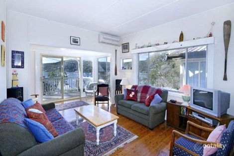 Property photo of 34 Heath Road Hardys Bay NSW 2257