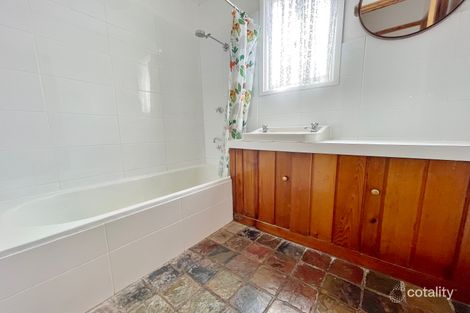 Property photo of 44 Blackett Avenue Young NSW 2594