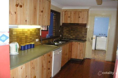 Property photo of 17 Dewrang Avenue Bradbury NSW 2560