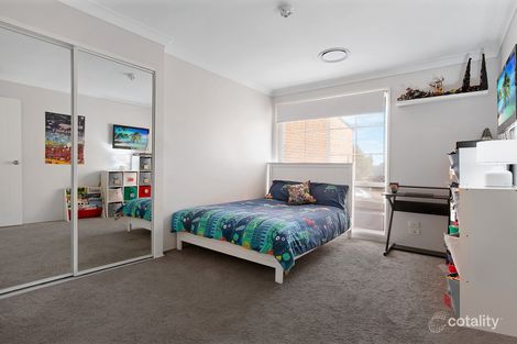 Property photo of 81 Parkholme Circuit Englorie Park NSW 2560