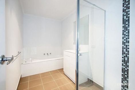 Property photo of 18 Oriano Street Epping VIC 3076