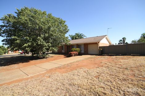 Property photo of 9 Bonner Crescent Dubbo NSW 2830