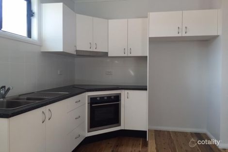 Property photo of 2/2 Barenya Street Mayfield NSW 2304