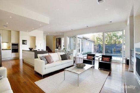 Property photo of 8 Fairview Grove Glen Iris VIC 3146