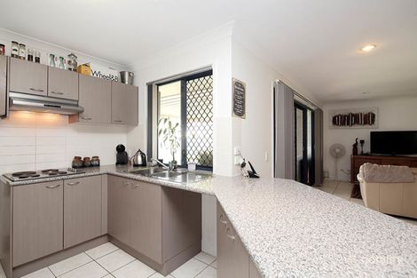 11 Myora Pl, Sandstone Point, QLD 4511