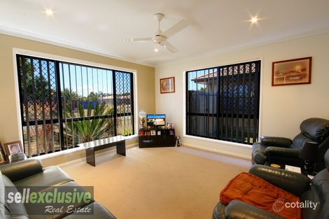 Property photo of 10 Rushcutters Court Sandstone Point QLD 4511