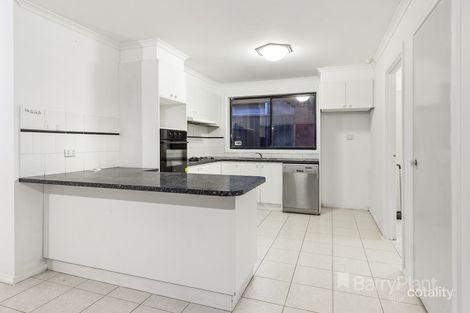 Property photo of 13 Darriwill Close Delahey VIC 3037