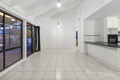Property photo of 13 Darriwill Close Delahey VIC 3037