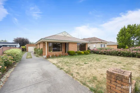 1138 Norman St, Wendouree, VIC 3355
