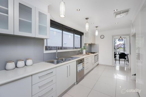Property photo of 32 The Crossway Keilor East VIC 3033