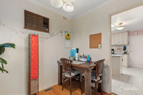 Property photo of 17 Arnold Drive Scoresby VIC 3179