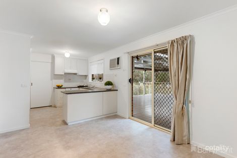 Property photo of 12 Lukin Crescent Kangaroo Flat VIC 3555