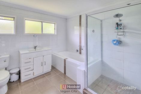 Property photo of 42 Elm Avenue Woodridge QLD 4114