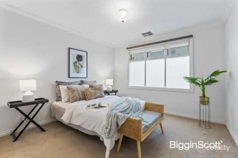 Property photo of 1/3 Elizabeth Street Doncaster East VIC 3109