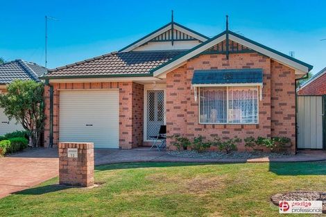 Property photo of 13 Gracemere Court Wattle Grove NSW 2173