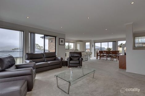 Property photo of 2/85 Diamond Drive Blackmans Bay TAS 7052