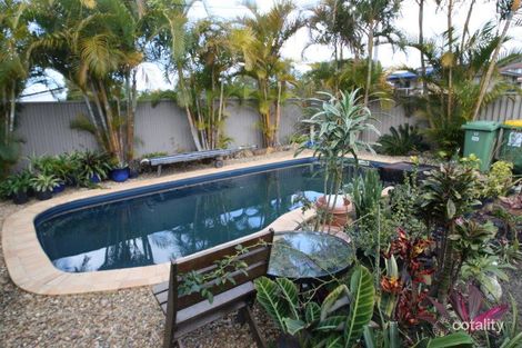 Property photo of 17 Goss Avenue Labrador QLD 4215
