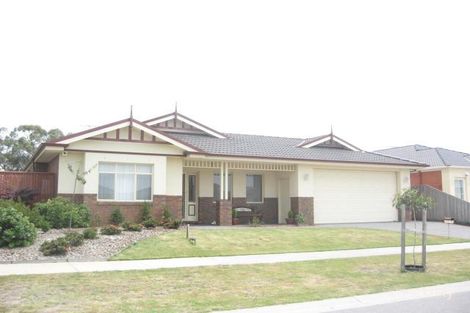 Property photo of 5 Clancy Crescent Carrum Downs VIC 3201