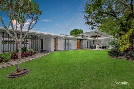 13 Hobson Dr, Brinsmead, QLD 4870