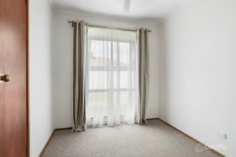 Property photo of 18 Norton Drive Mooroopna VIC 3629