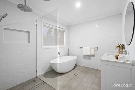 Property photo of 3 Paddy Place Oxenford QLD 4210