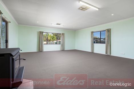 Property photo of 8 Merriedale Crescent Harvey WA 6220
