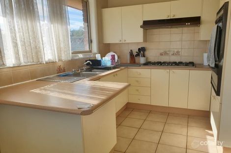 43 Robson Cres, St Helens Park, NSW 2560