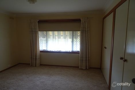 Property photo of 1/50 Acacia Crescent Wodonga VIC 3690