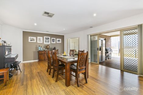 Property photo of 37 McGowan Drive Skye VIC 3977
