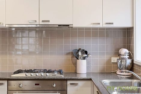 Property photo of 10 Kirkham Place Kambah ACT 2902