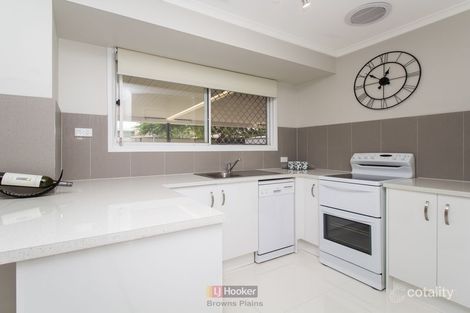 24 Quandong St, Crestmead, QLD 4132