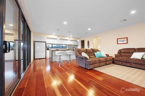 Property photo of 14 Haviland Street Coombs ACT 2611