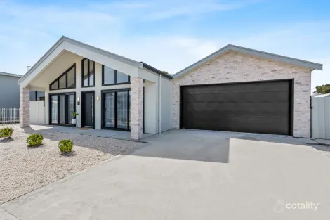 Property photo of 7 Lily Lane Robe SA 5276