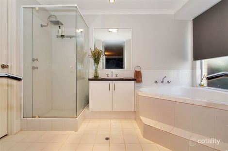 Property photo of 73 The Promenade Wattle Grove WA 6107