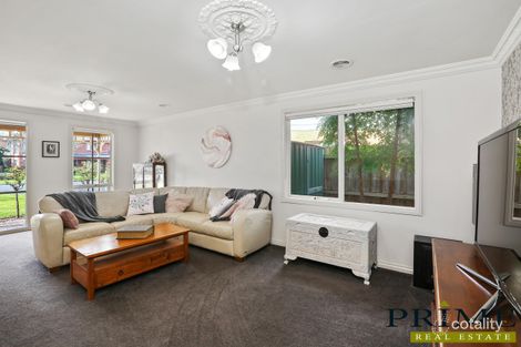 Property photo of 21 Mossgiel Court Hamlyn Heights VIC 3215