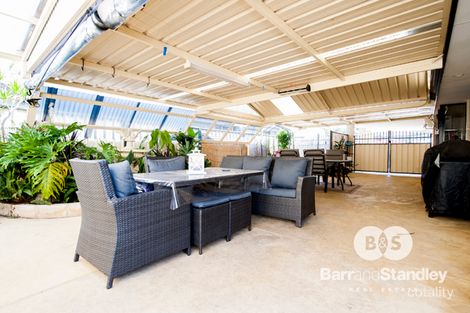 15 Naturaliste Ave, Usher, WA 6230