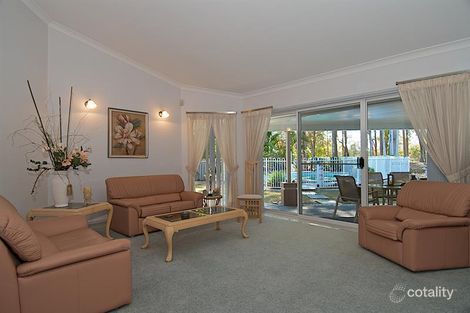 Property photo of 23 Pearson Close Arundel QLD 4214