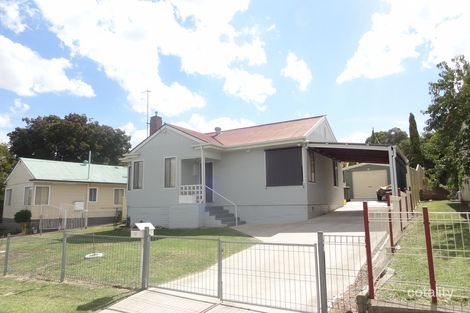 Property photo of 17 Tremain Avenue West Bathurst NSW 2795
