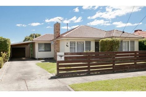 9 Ash Gr, Dandenong, VIC 3175