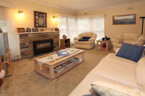 Property photo of 12 Panoramic Grove Glen Waverley VIC 3150