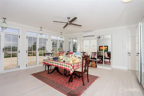 Property photo of 26 Aub Upward Close Wattle Ponds NSW 2330